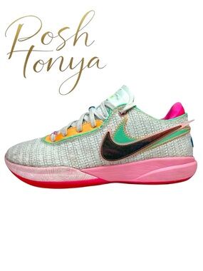 Nike LeBron XX 20 Time Machine Basketball Sneakers Barely Green Size 10